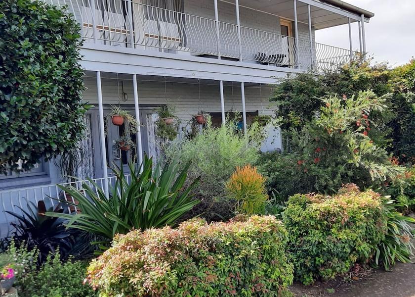 Queensland Wilsonton Facade