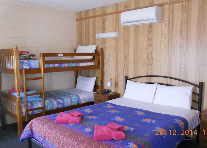 Victoria Port Campbell Room