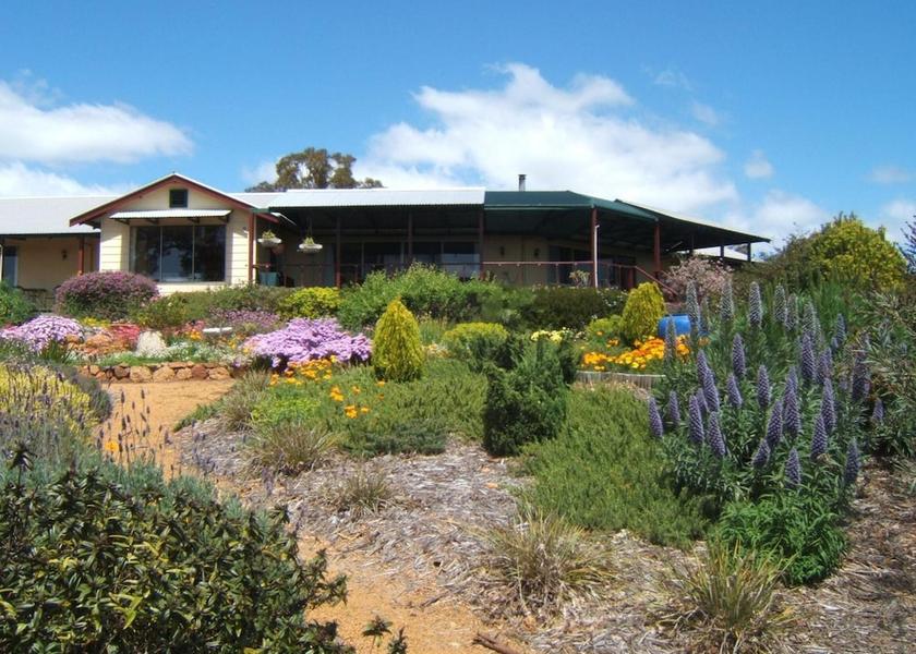 Western Australia Kangaroo Gully Property Grounds