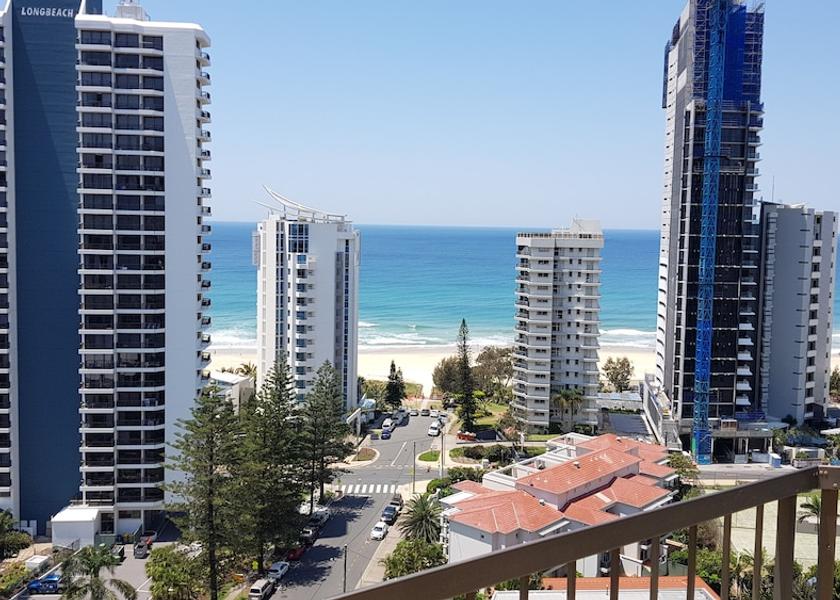 Queensland Gold Coast Beach/Ocean View