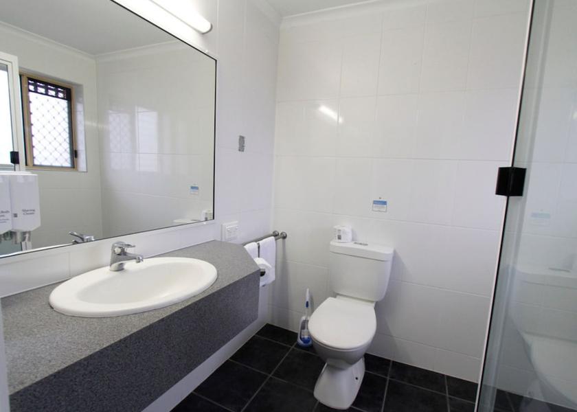 Queensland Bundaberg Bathroom