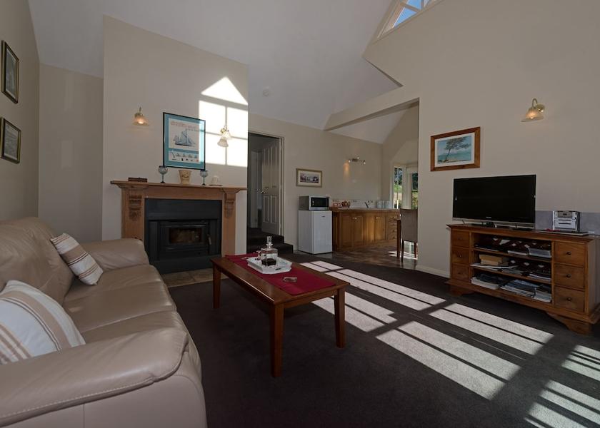 Tasmania Grove Interior Entrance