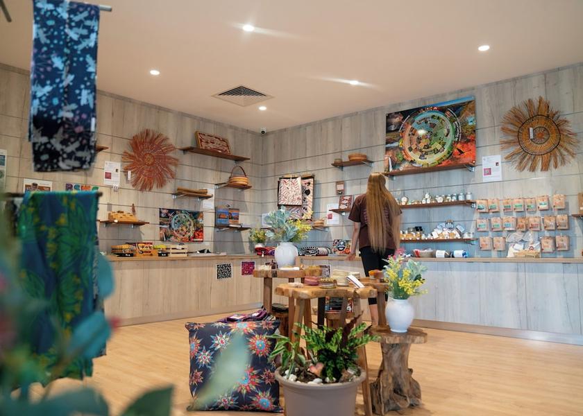 Northern Territory Lansdowne Gift Shop