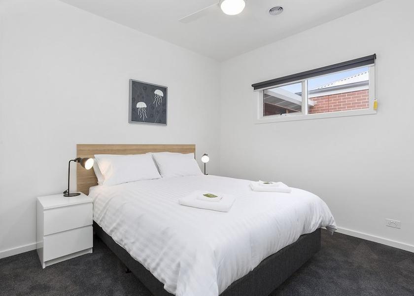 Victoria Warrnambool Room