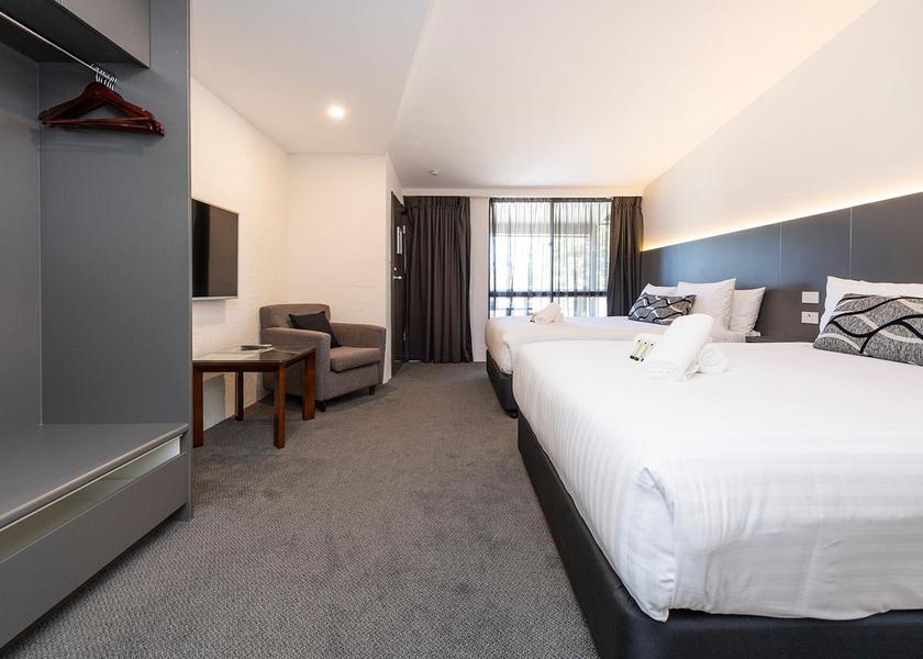 New South Wales Newcastle Deluxe Queen Room