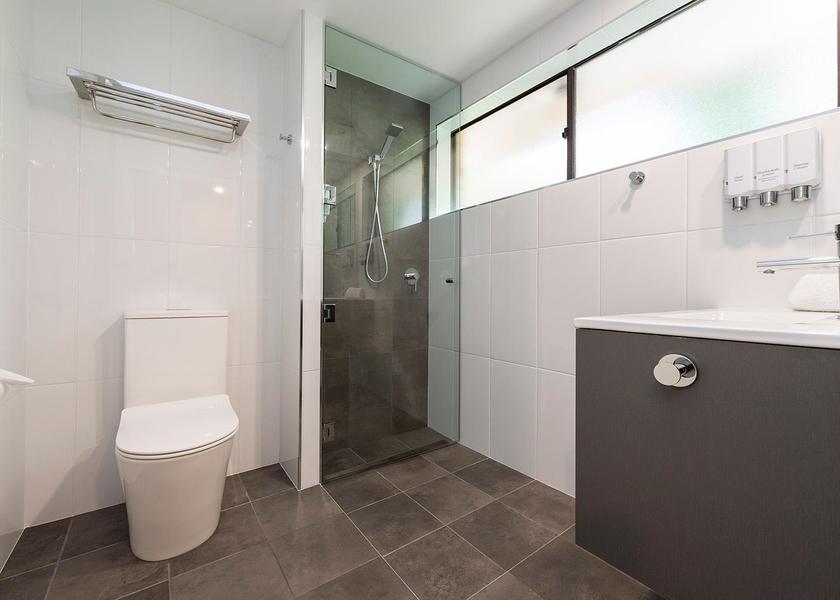 New South Wales Newcastle Deluxe Queen Room
