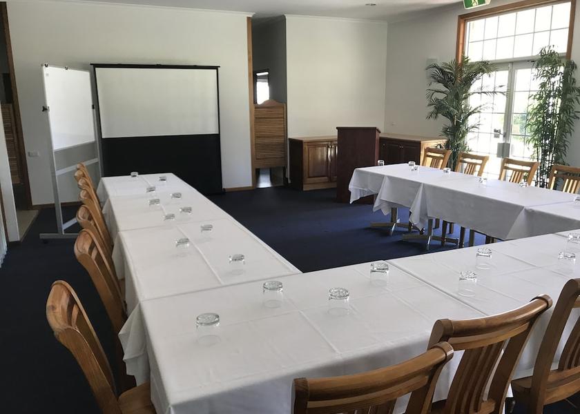 Queensland Chinchilla Business center
