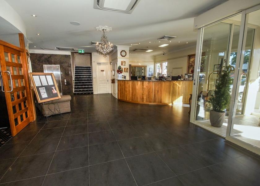 Queensland Mount Isa Reception