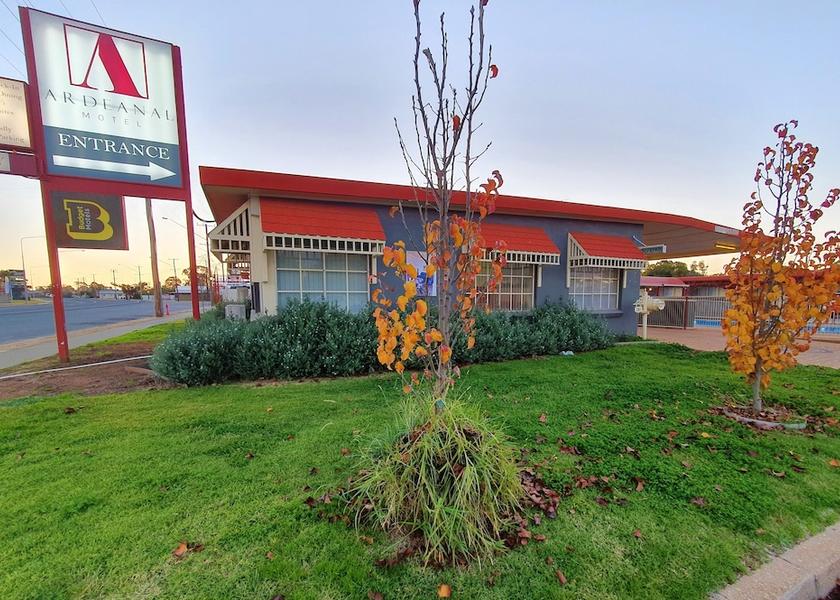 New South Wales West Wyalong Facade