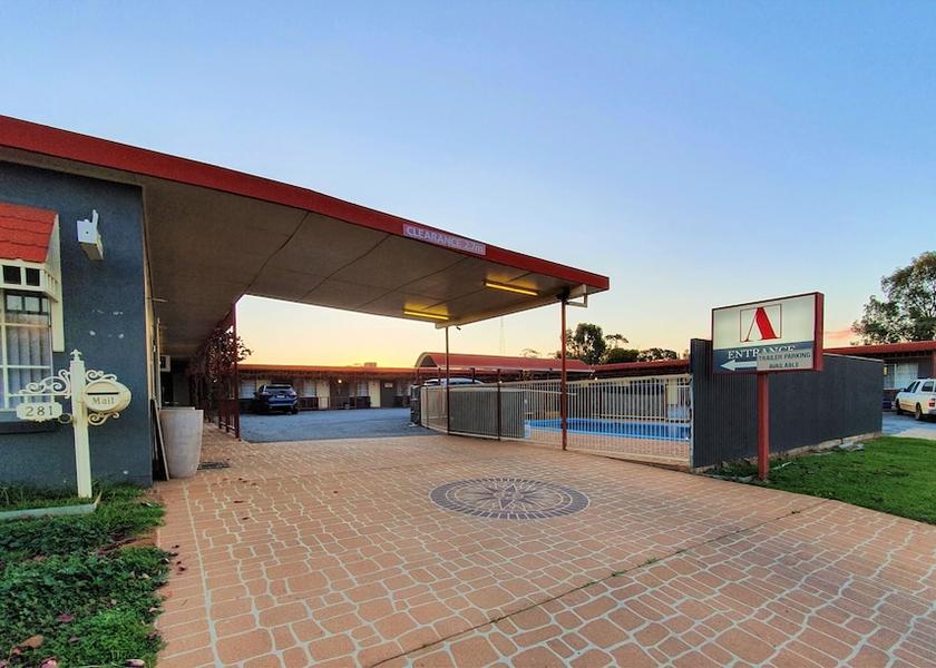 New South Wales West Wyalong Entrance