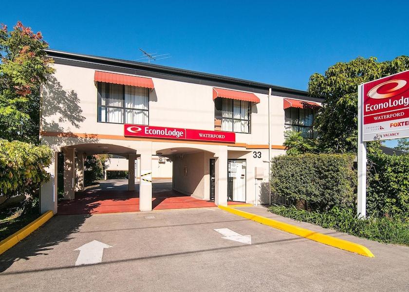 Queensland Waterford West Exterior