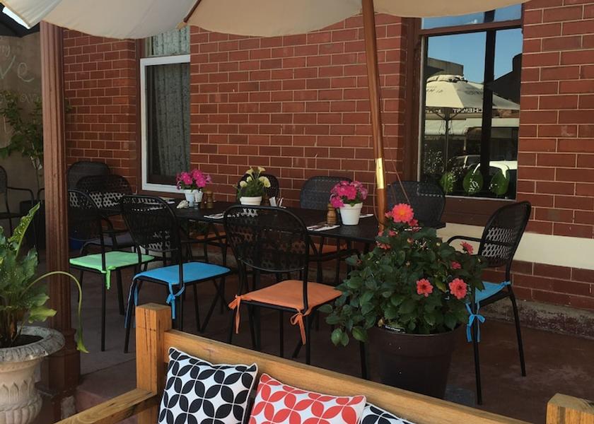 Victoria Queenscliff Terrace/patio