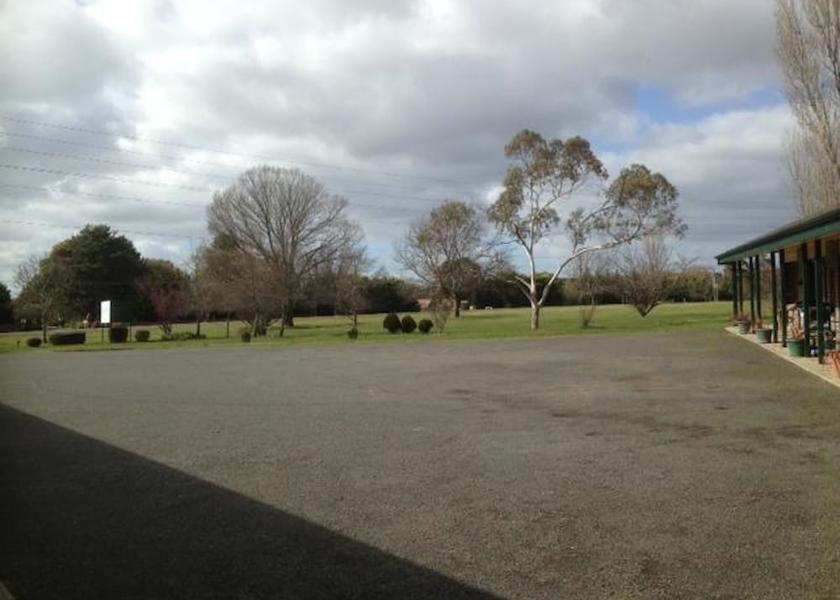 Victoria Gisborne Exterior Detail