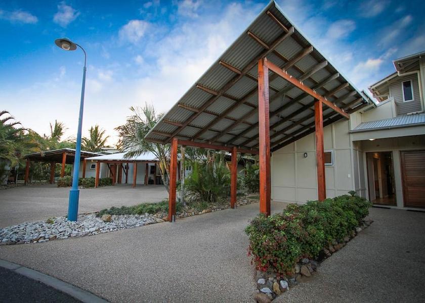 Gladstone Regional Agnes Water Interior entrance