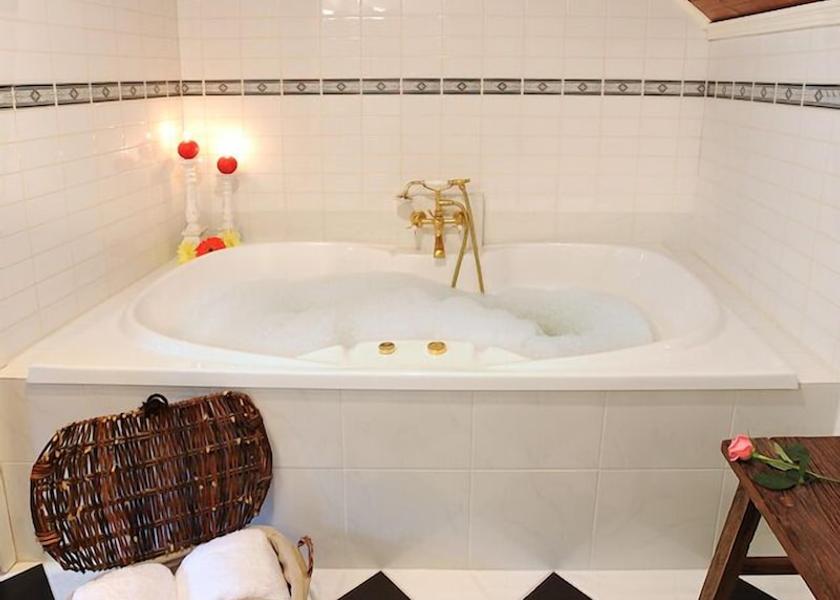 Victoria Melbourne Bathroom