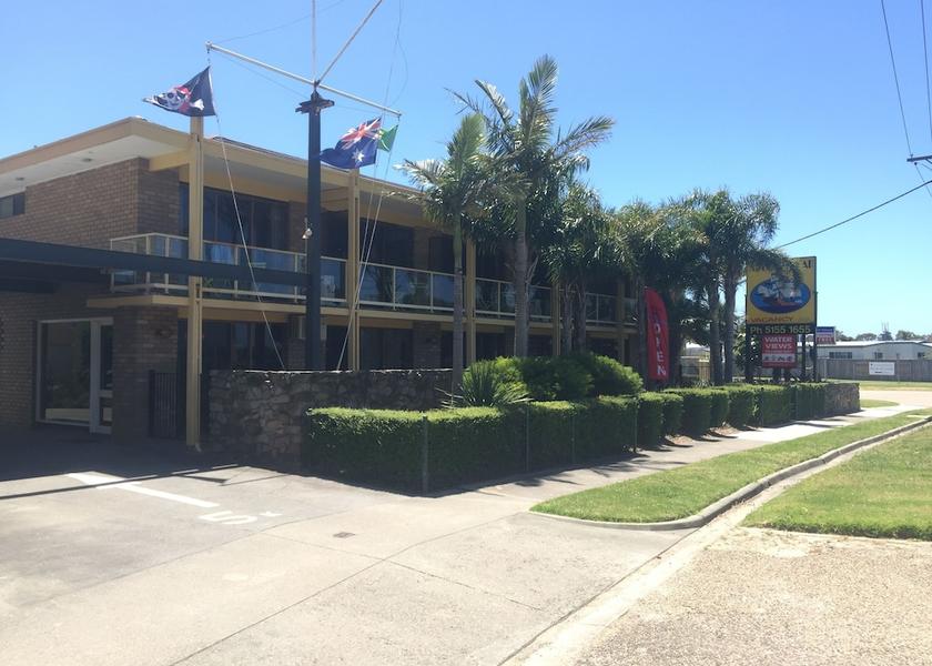 Victoria Lakes Entrance Primary image