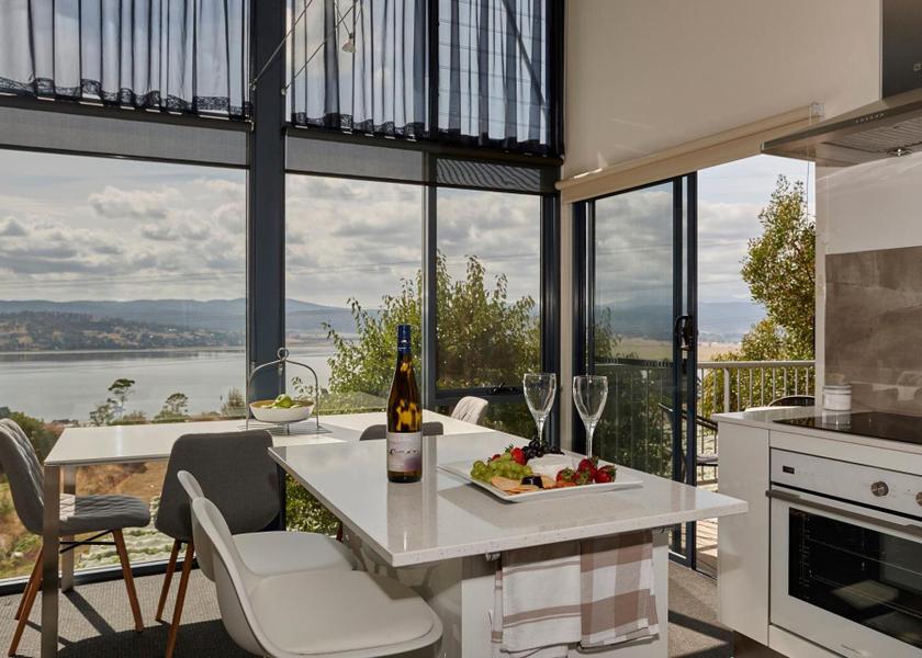 Tasmania Grindelwald Luxury One-Bedroom Apartment - Vines