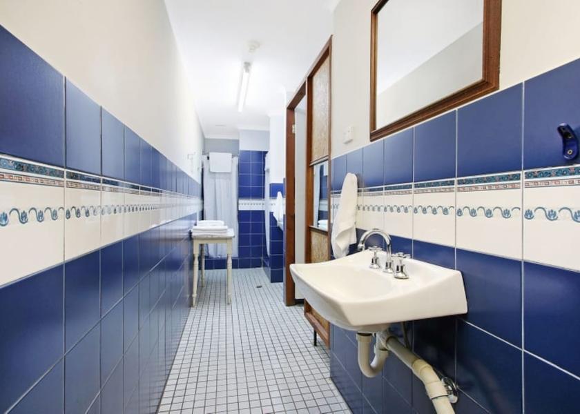 Victoria Beechworth Bathroom