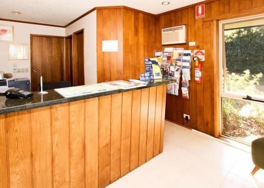 Victoria Warrnambool Reception