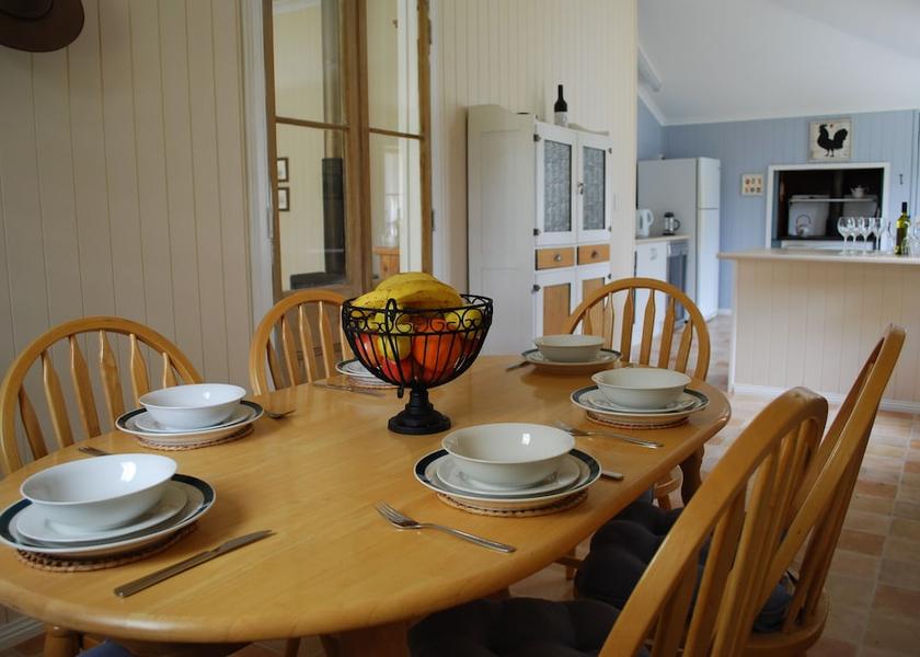 Queensland Ballandean In-Room Dining