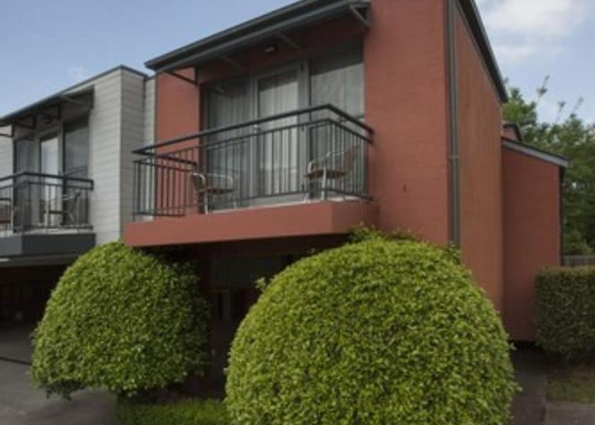 New South Wales Berry Exterior