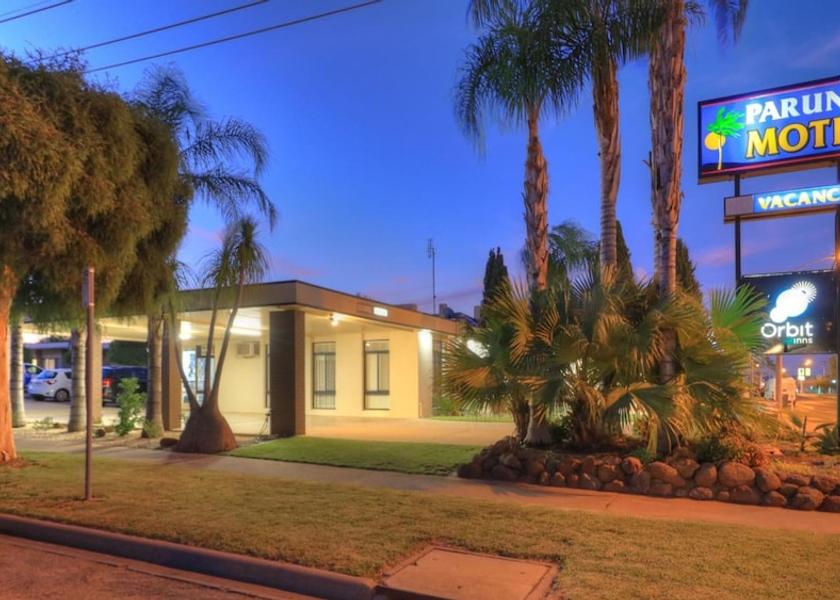 Victoria Swan Hill Exterior Detail