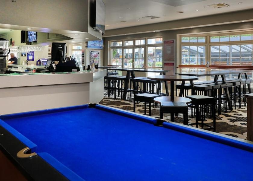 New South Wales Parkes Bar (on property)