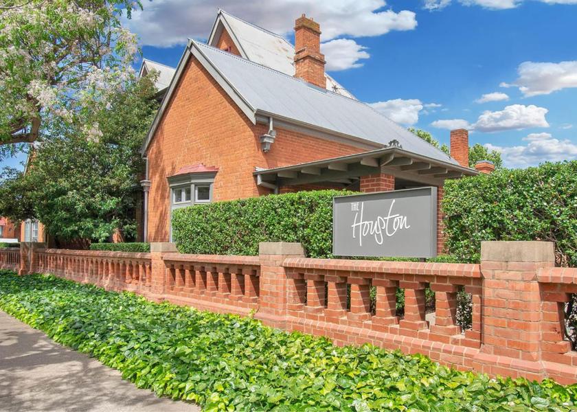 New South Wales Wagga Wagga Hotel Exterior