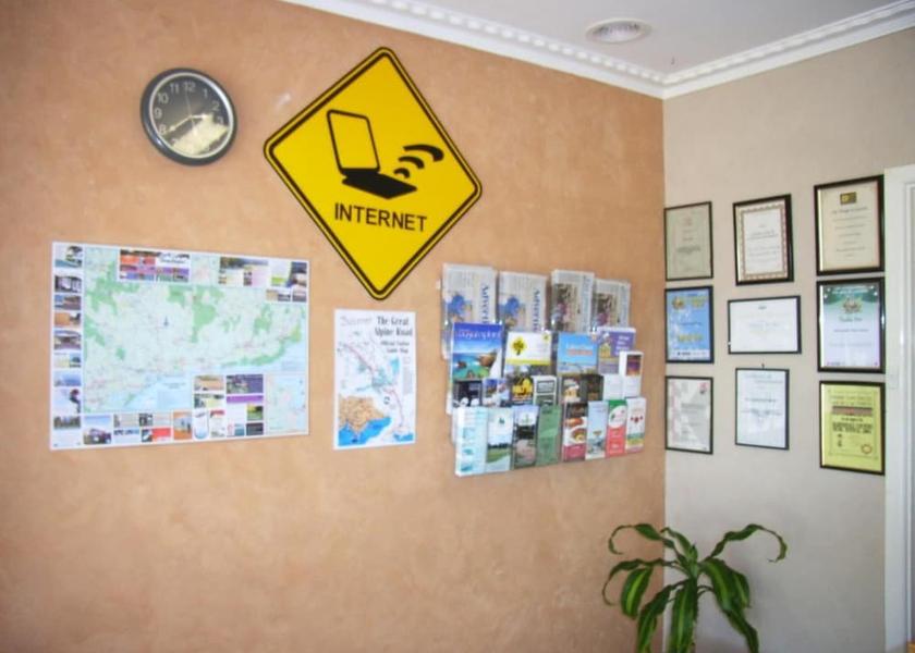 Victoria Bairnsdale Lobby