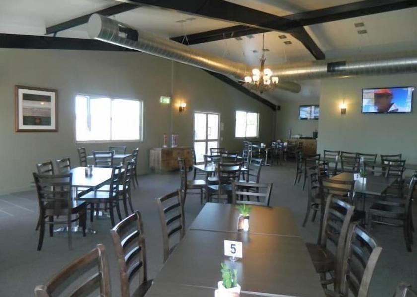 Queensland Capella Family Dining