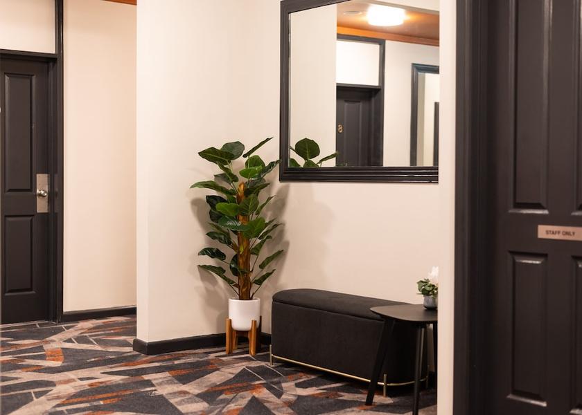 New South Wales Wollongong Reception