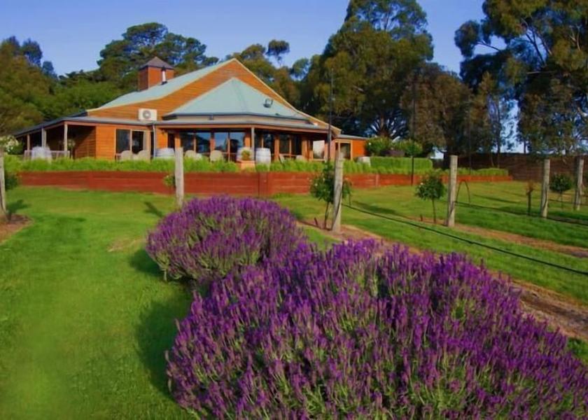 Victoria Lancefield Property Grounds