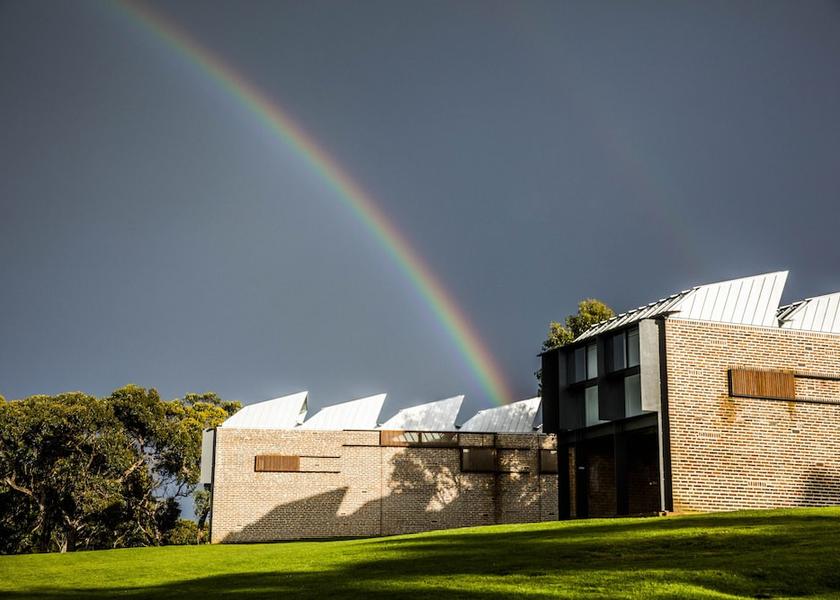 Victoria Wattle Hill Exterior Detail