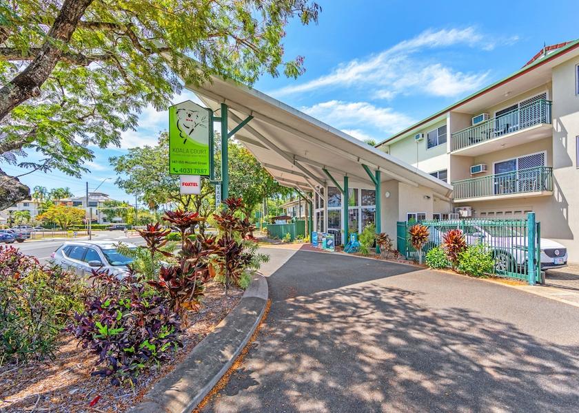 Queensland Cairns Front of property