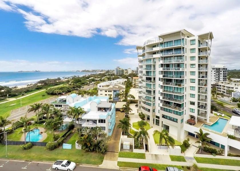 Queensland Sunshine Coast Front of property