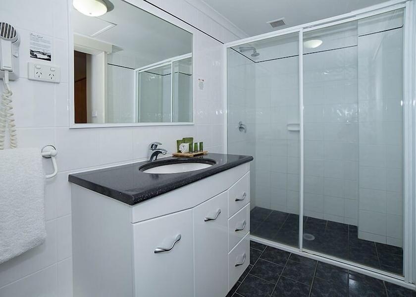 New South Wales Wagga Wagga Bathroom