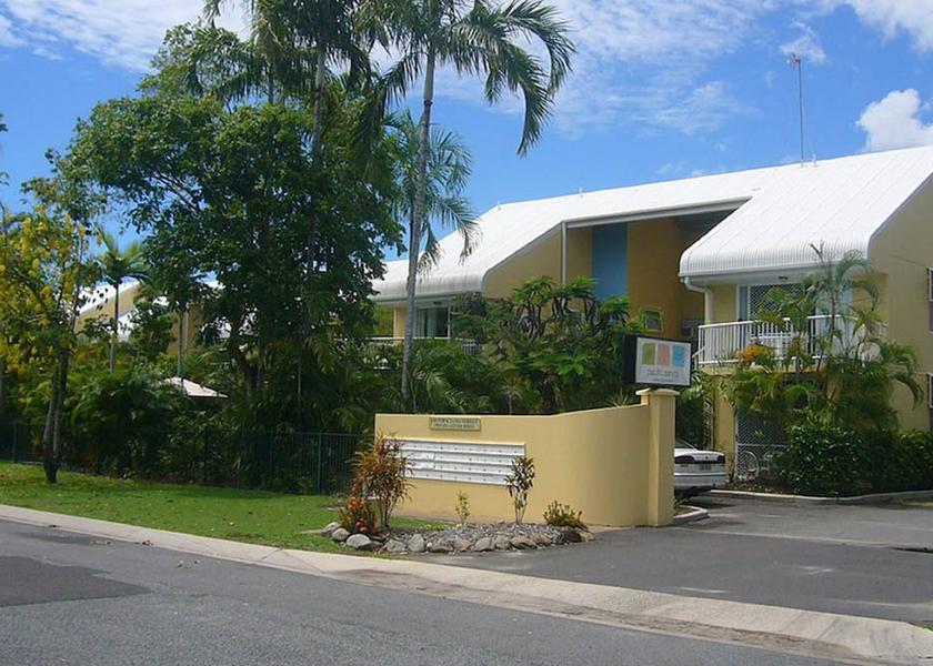 Queensland Cairns Facade