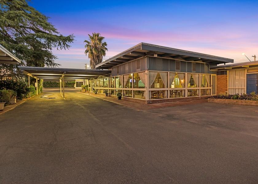 New South Wales Forbes Property entrance
