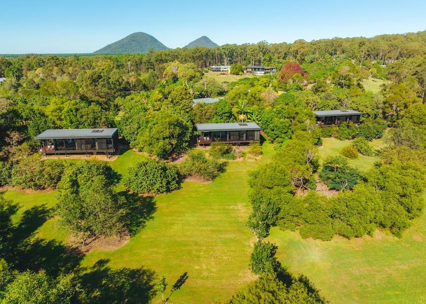 Queensland Glass House Mountains Exterior