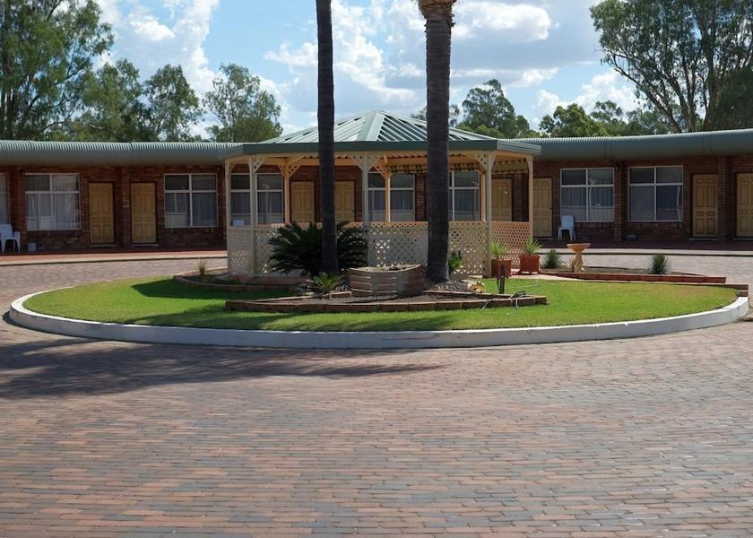 New South Wales Narrabri Courtyard