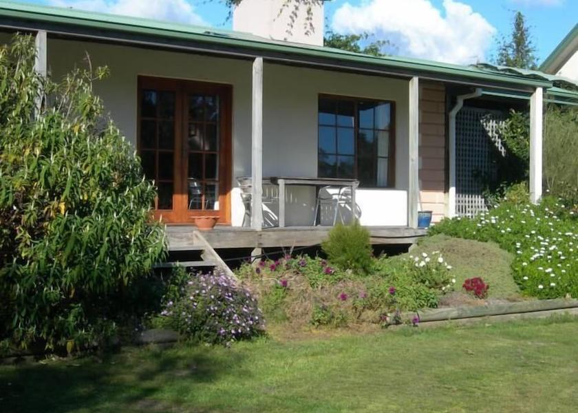 Tasmania Bridport Facade