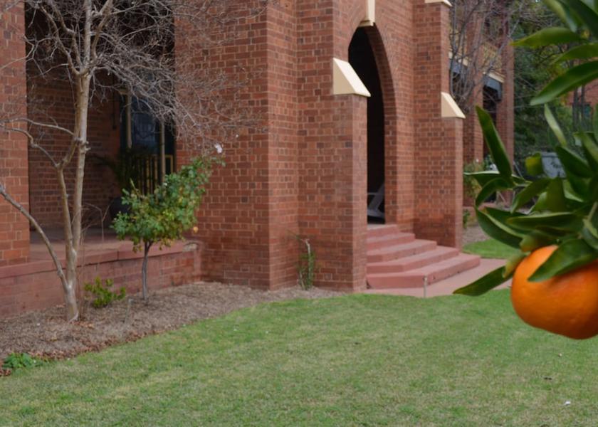 New South Wales Parkes Exterior