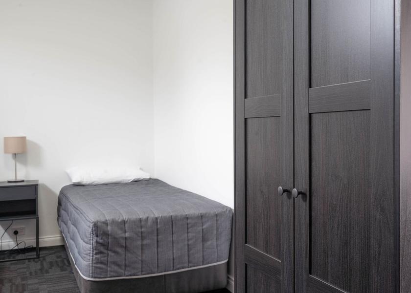 South Australia Mile End Room