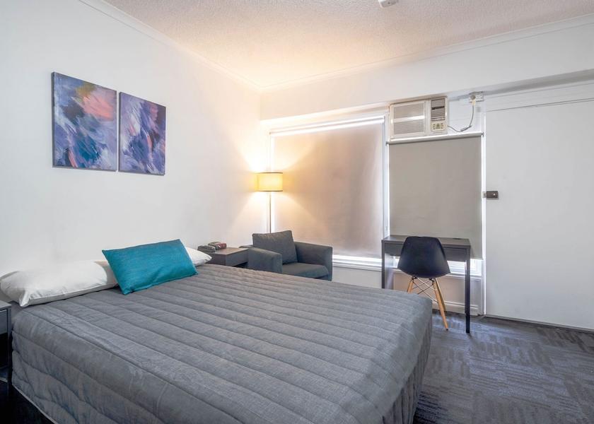 South Australia Mile End Room