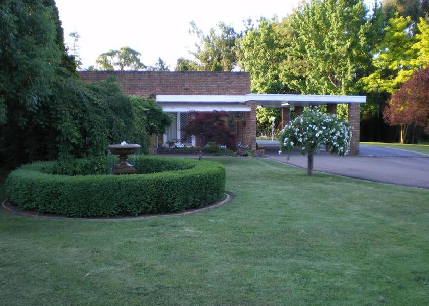 New South Wales Burradoo Property Grounds