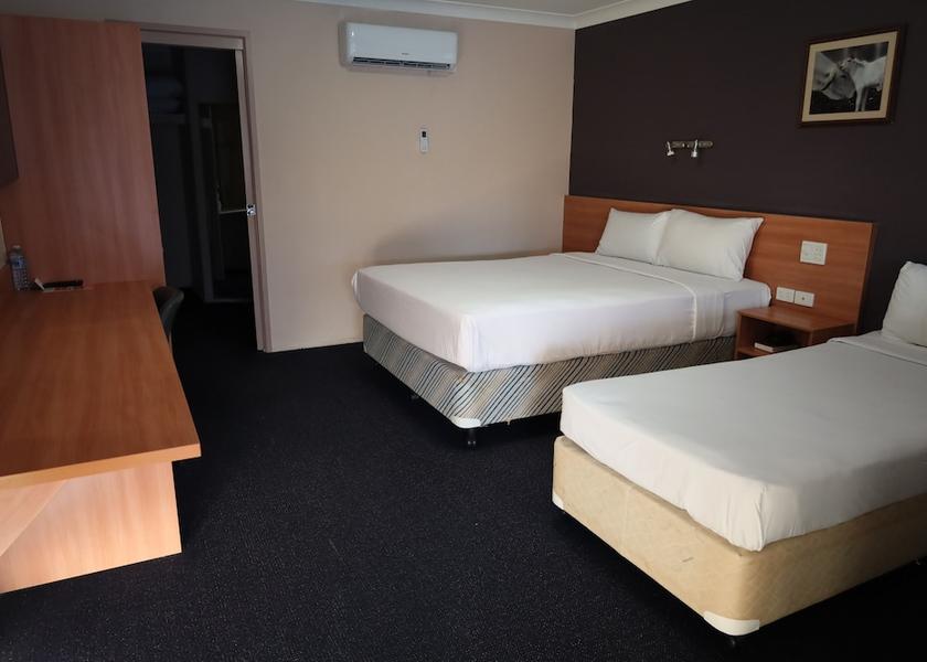 Queensland Rockhampton Room