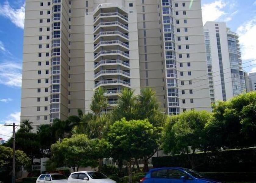 Queensland Main Beach Exterior Detail