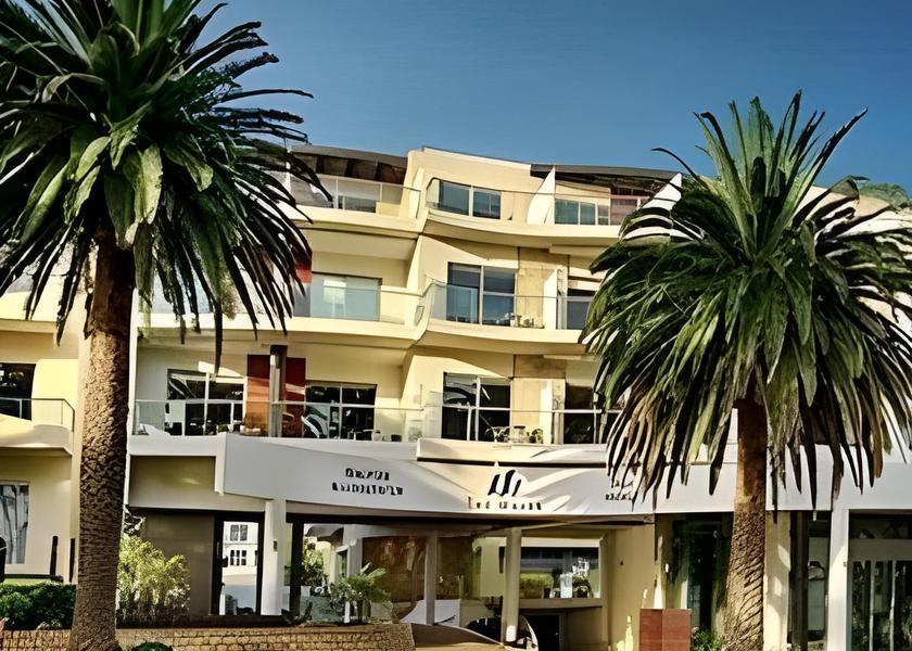 Victoria Cowes Exterior view