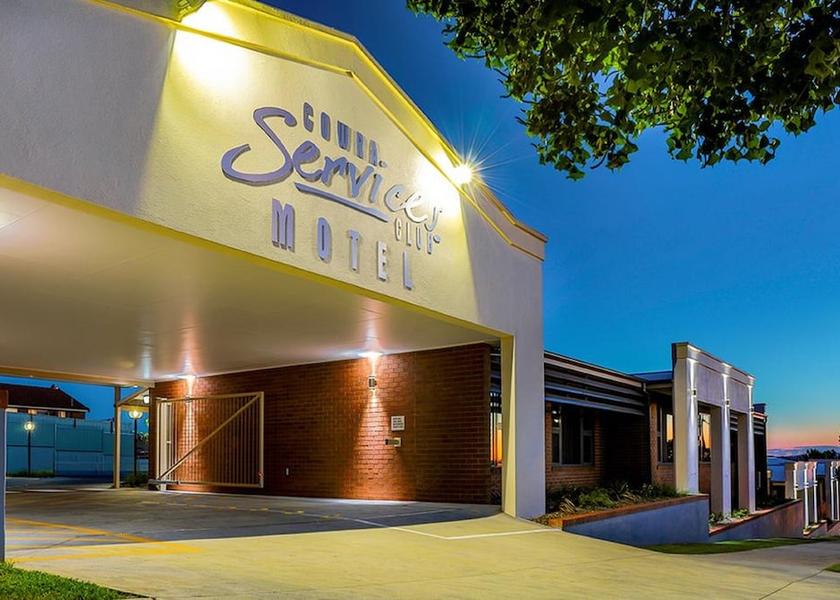 New South Wales Cowra Front of property - evening/night