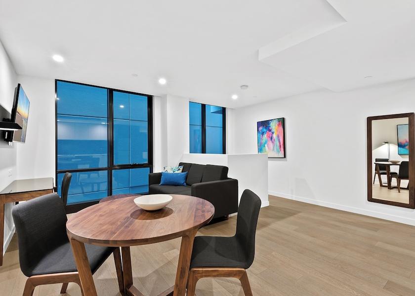 Victoria Melbourne Living area